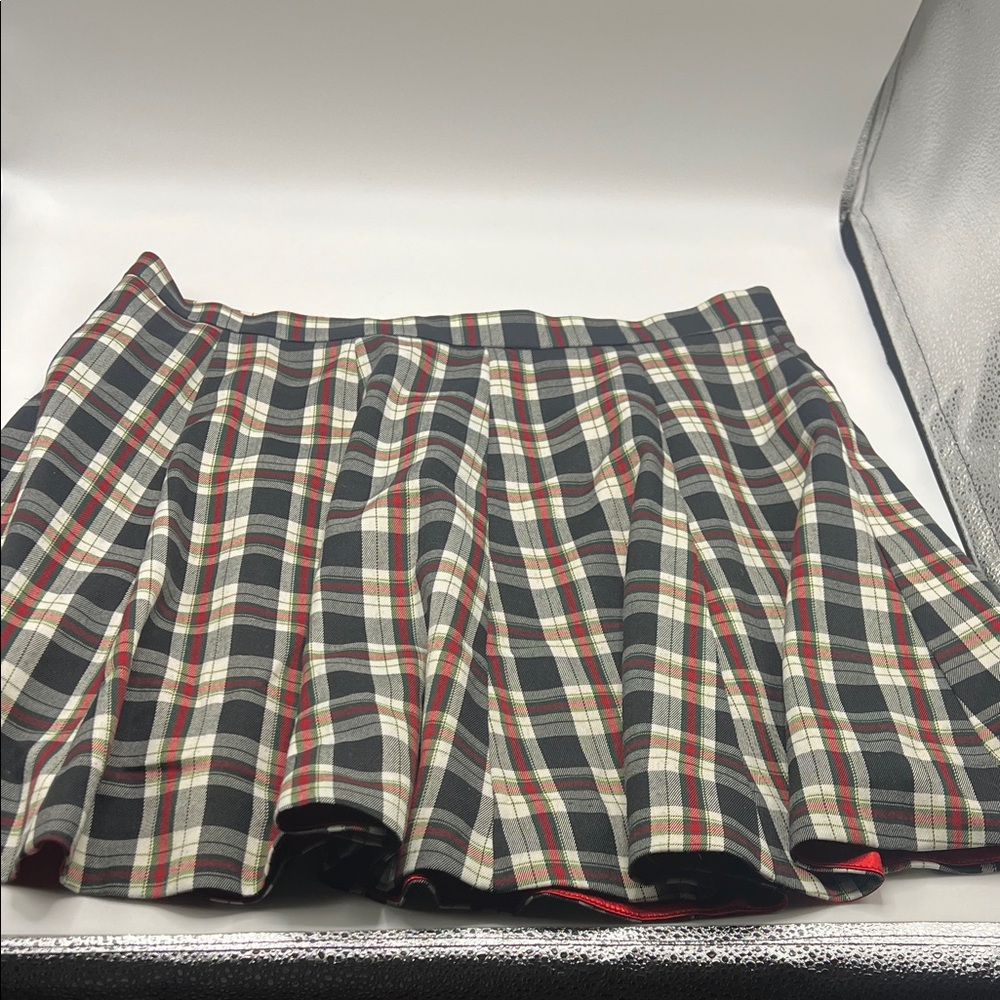 Tuesday Bassen Plaid Wednesday Uniform Skater Skirt Large